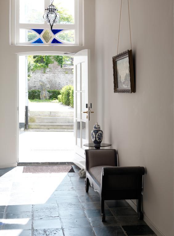 Boutique Hotel Sint Jacob Маастрихт Стая снимка